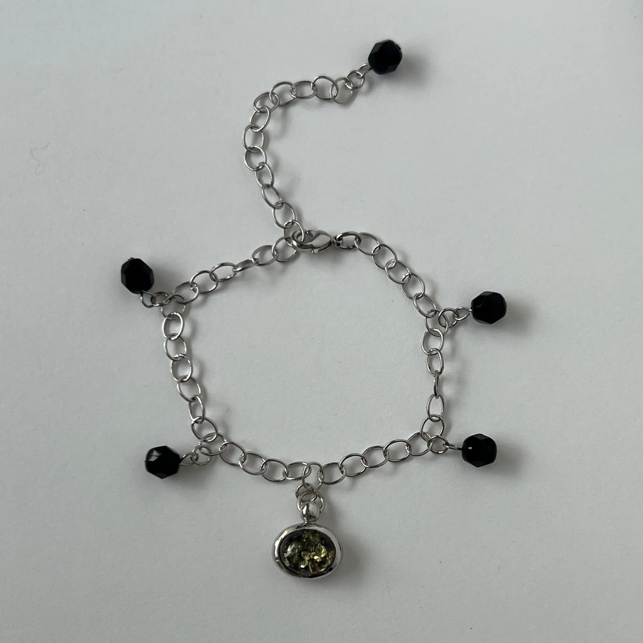 [ black amber ] motif charm bracelet silver [ free size ]