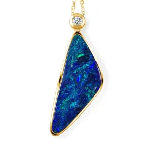 14kt Yellow Gold Opal doublet 3.44ct and Diamond 0.03ct triangular pendant