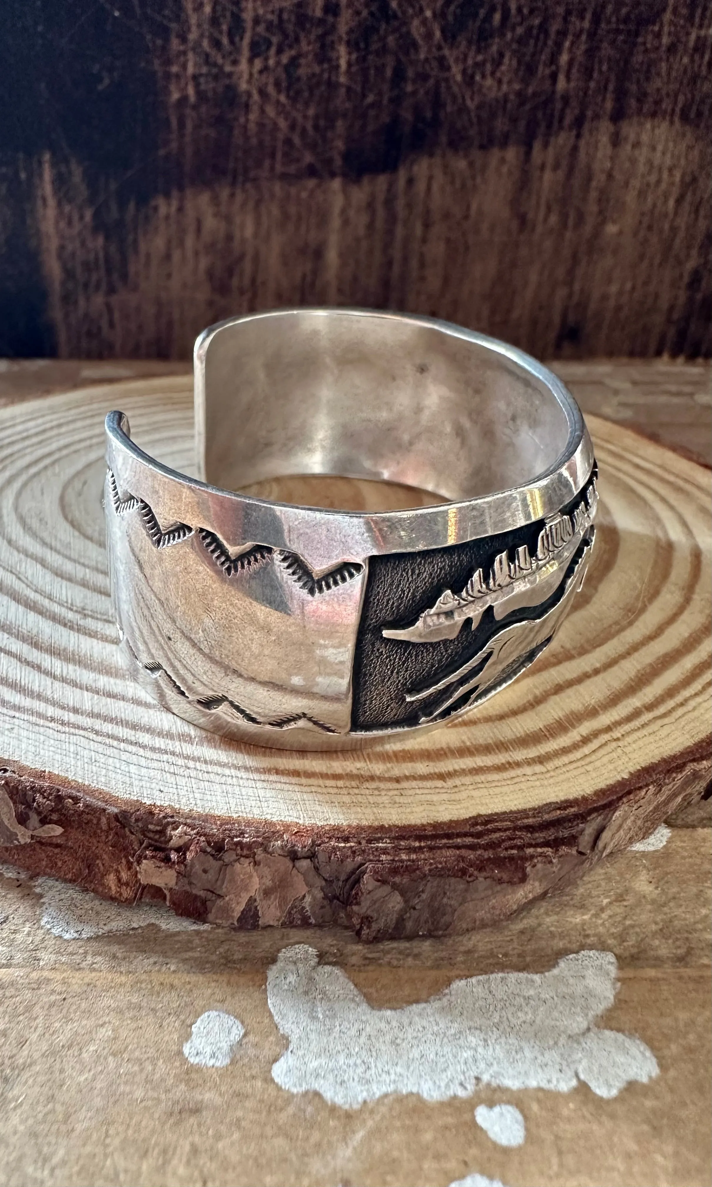 BOBBY BEGAY HORSES Silver Cuff 56g