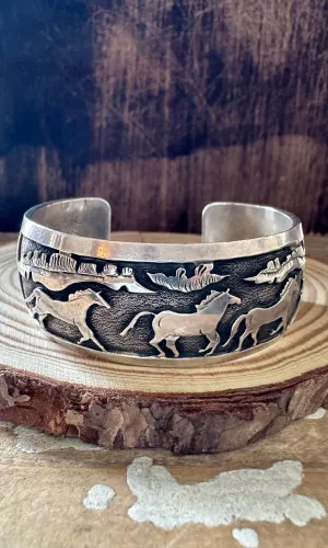 BOBBY BEGAY HORSES Silver Cuff 56g