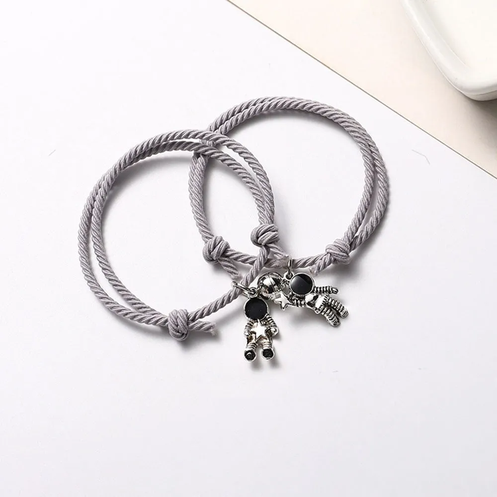 Couple Bracelet Astronaut Small Rubber Band to Send Girlfriend Boyfriend Magnet Stone Bell Bracelet Knot Head Rope Jewelry