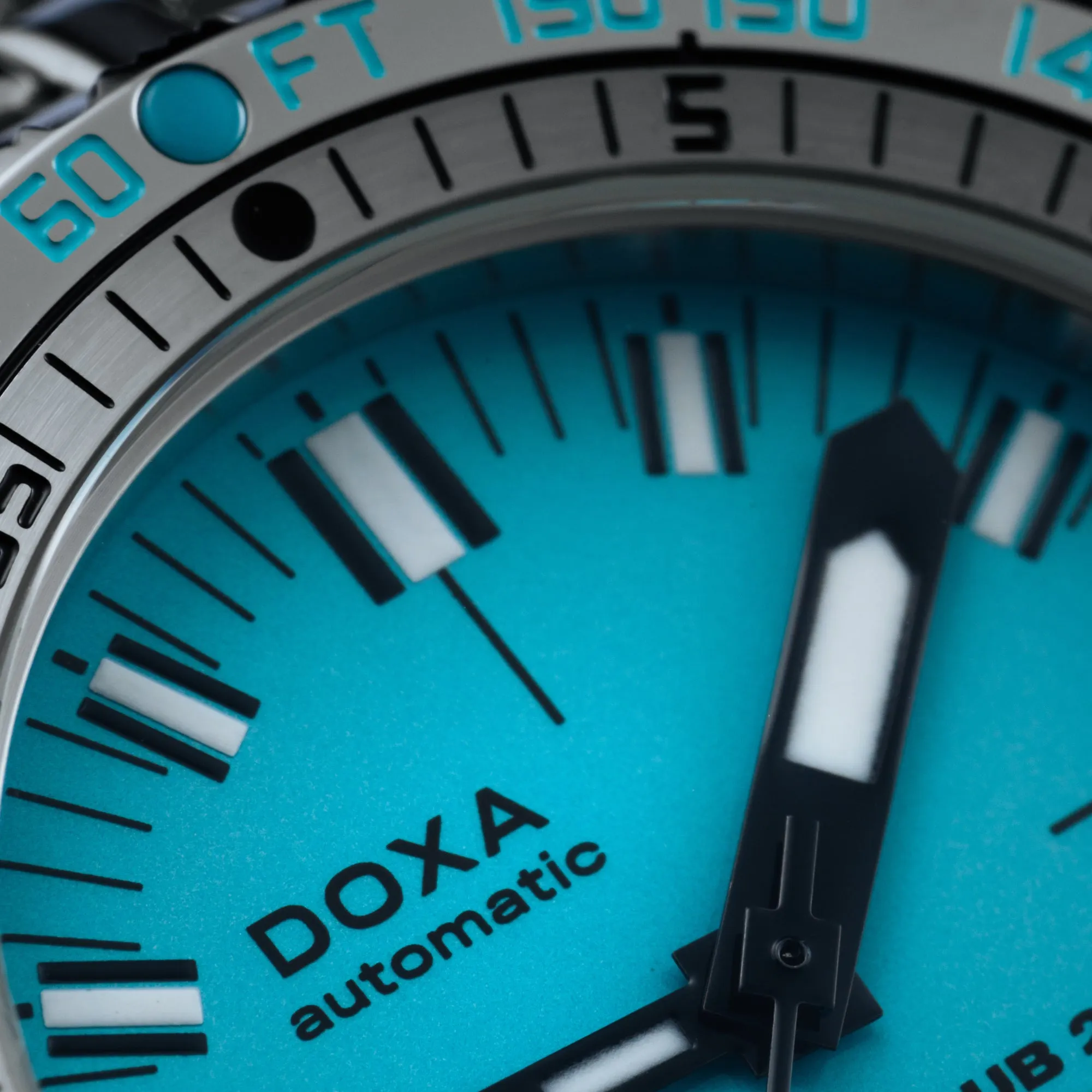 Doxa 200 T - Aquamarine (Turquoise) Iconic Dial