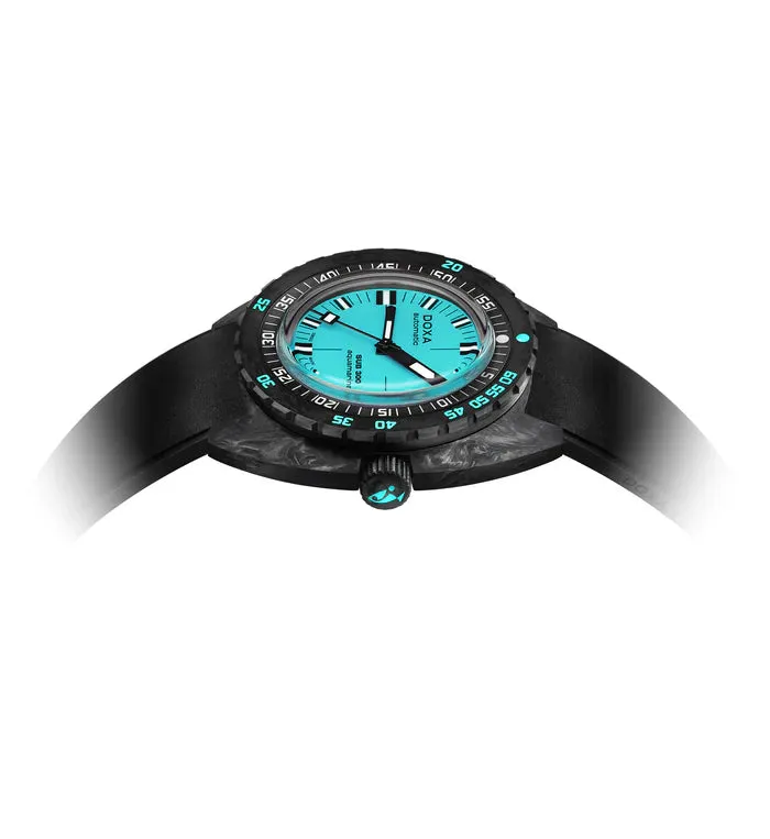 DOXA Sub 300 Carbon Aquamarine Black - 822.70.241.25