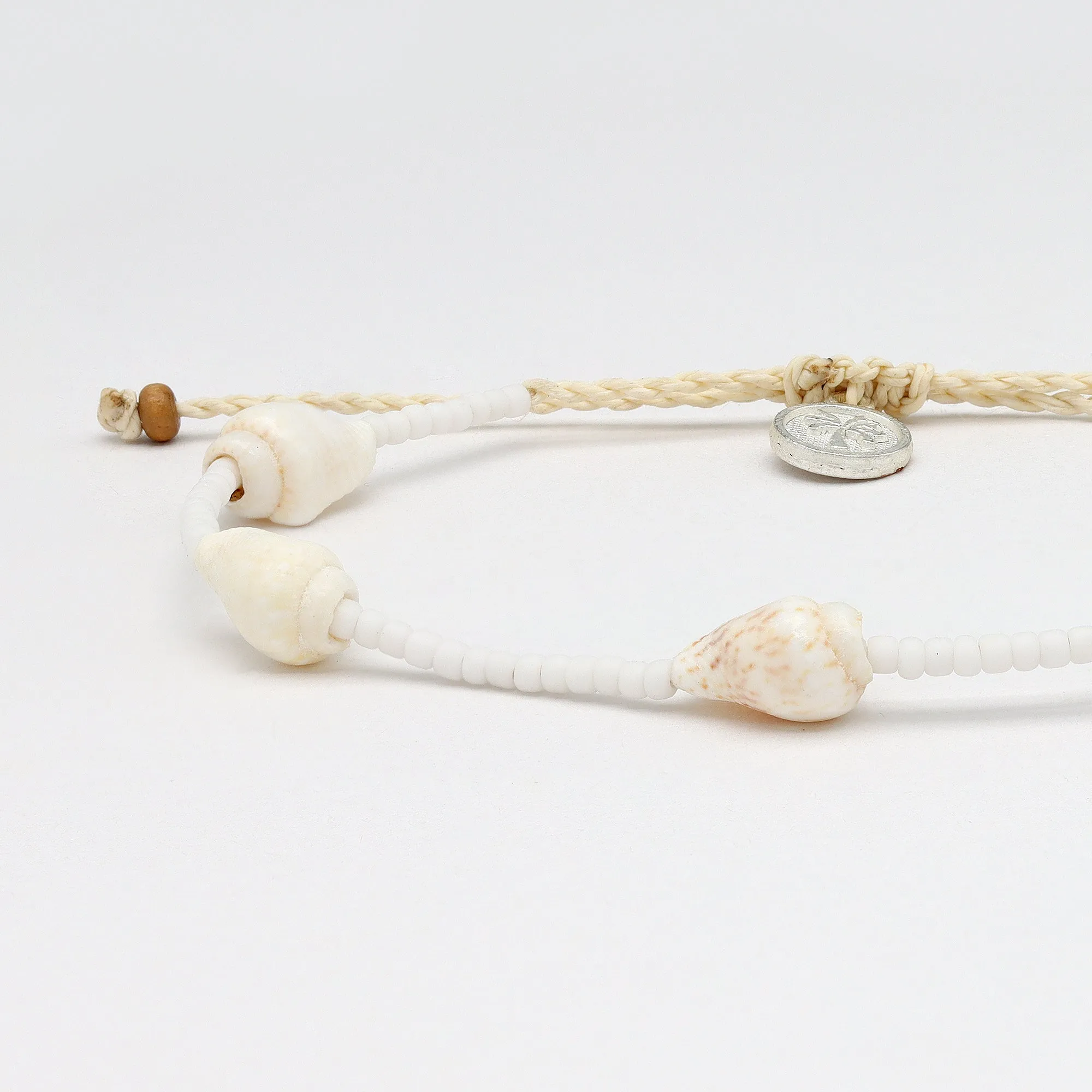 Giada Rahayu Shell Beaded Bracelet