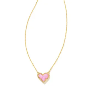 Kendra Scott Ari Heart Gold Pendant Necklace in Bubblegum Pink Opal