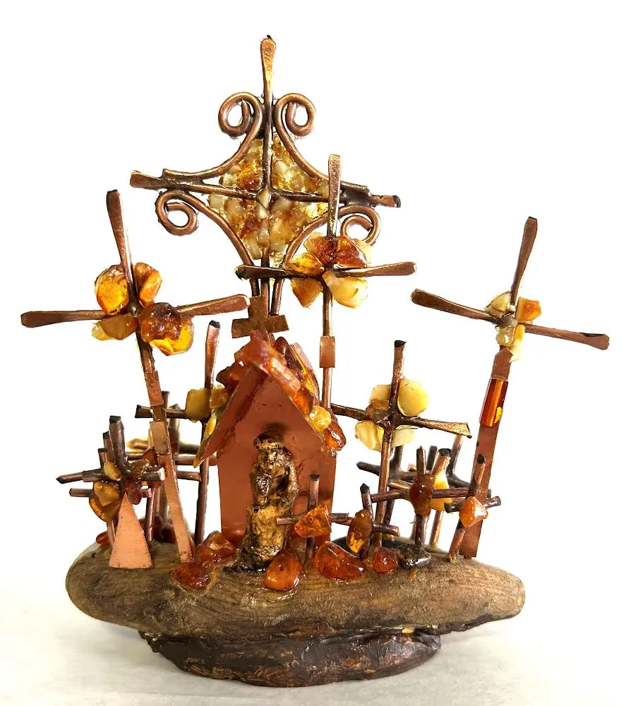 Miniature Hill of Crosses sculpture (3351)