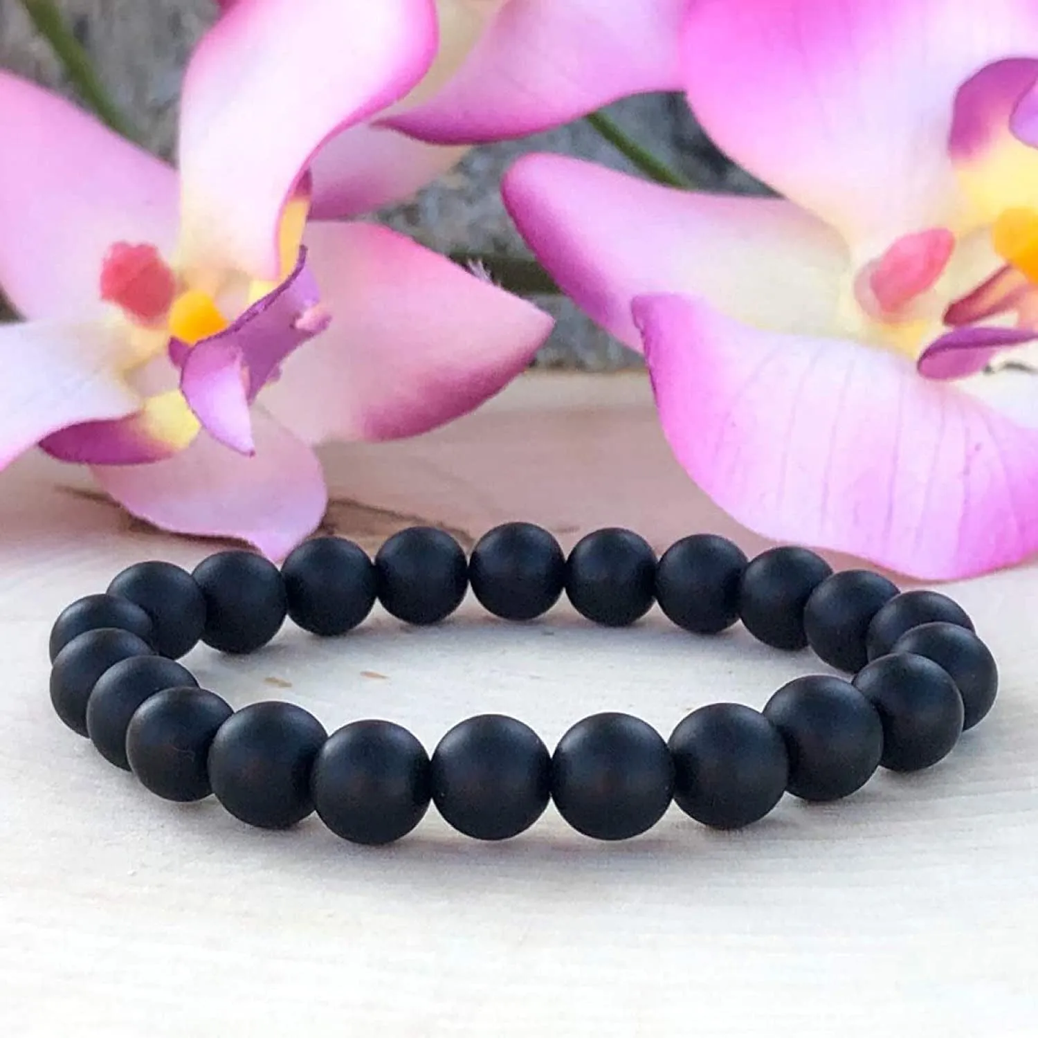 Natural Round Beads Black Matte Agate Crystal Stone 8mm Bracelet Reiki Chakra Yoga Meditation Semi Precious Gemstones Stretchable Bracelet for Unisex