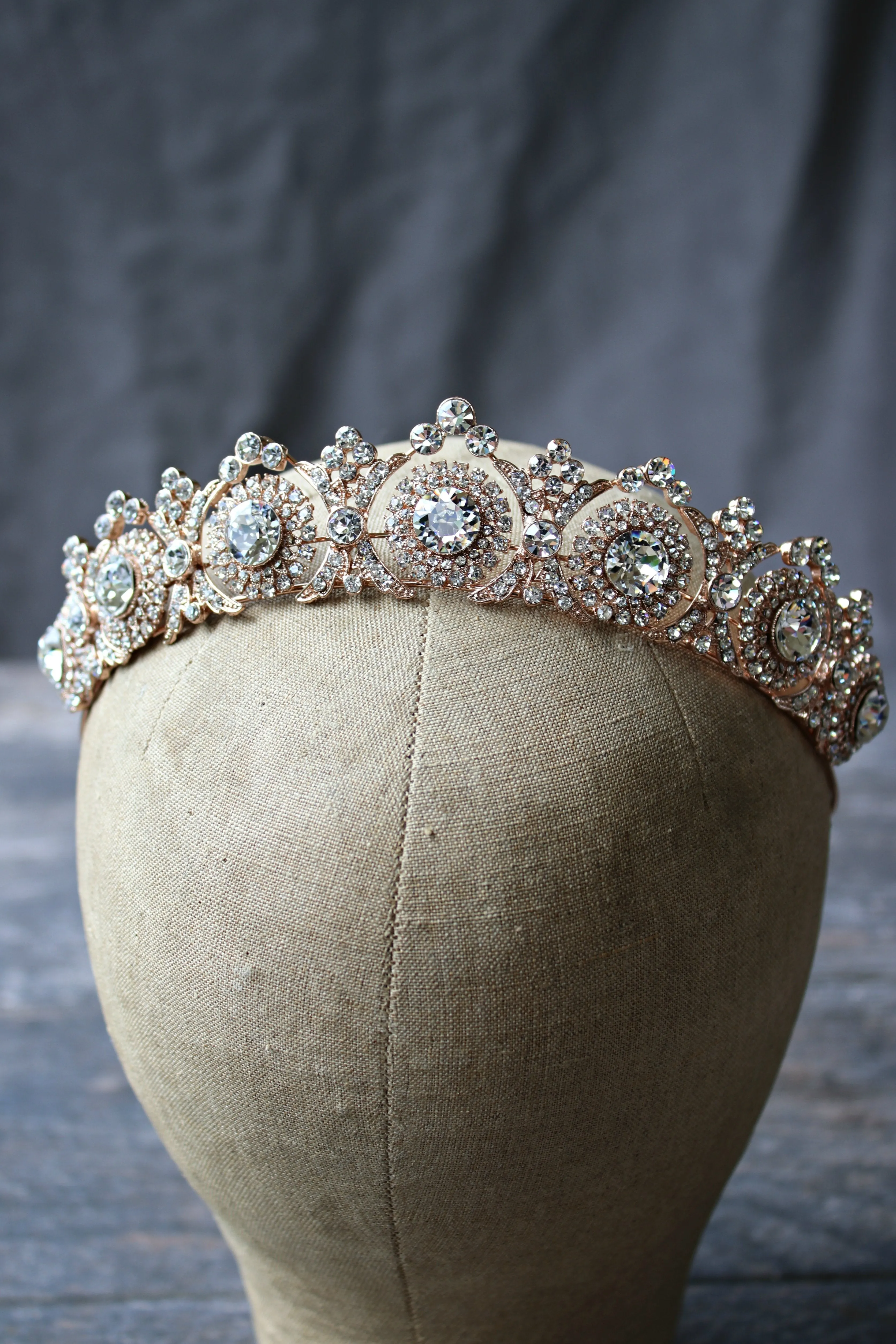 NOBLESSE Wedding Tiara