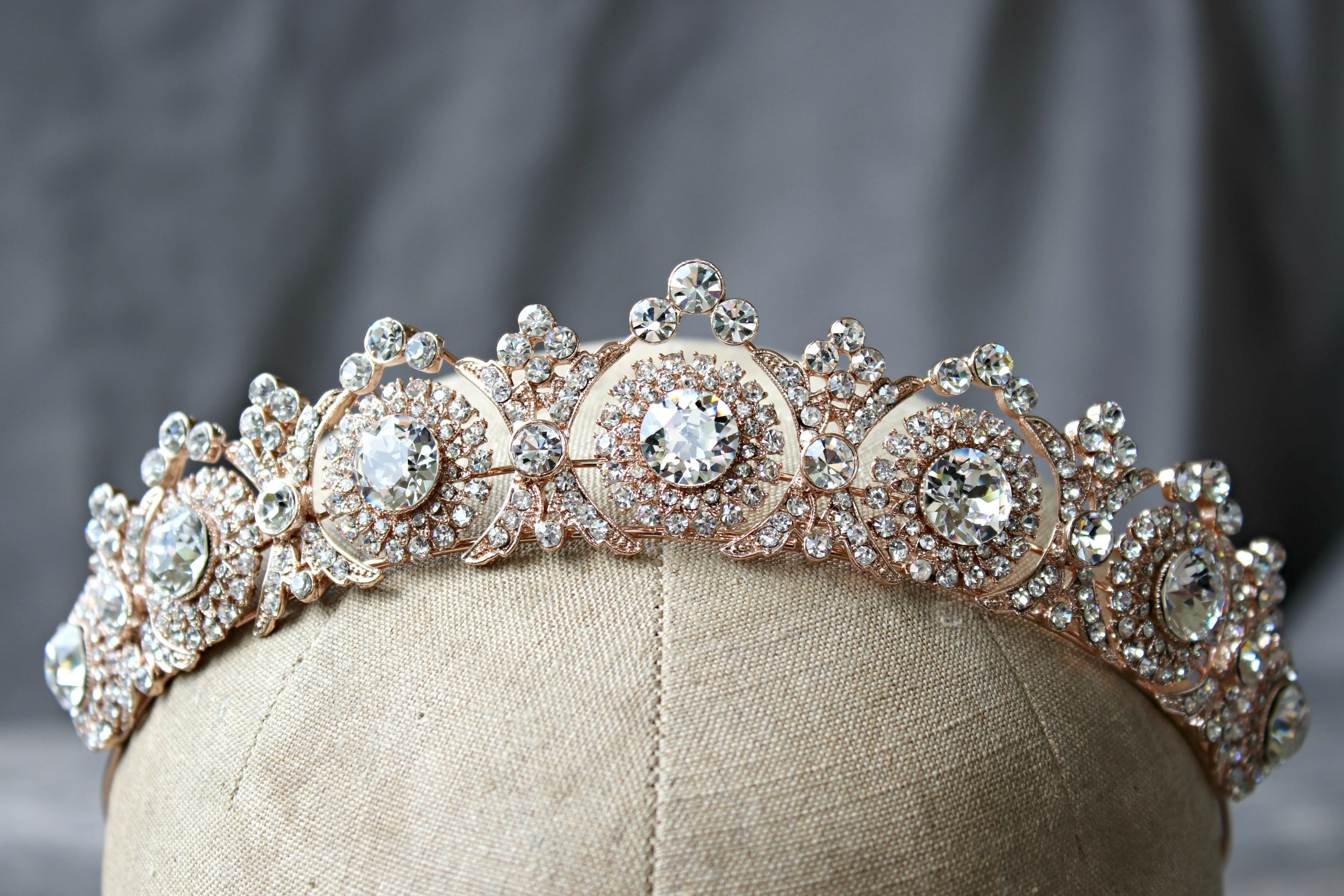 NOBLESSE Wedding Tiara