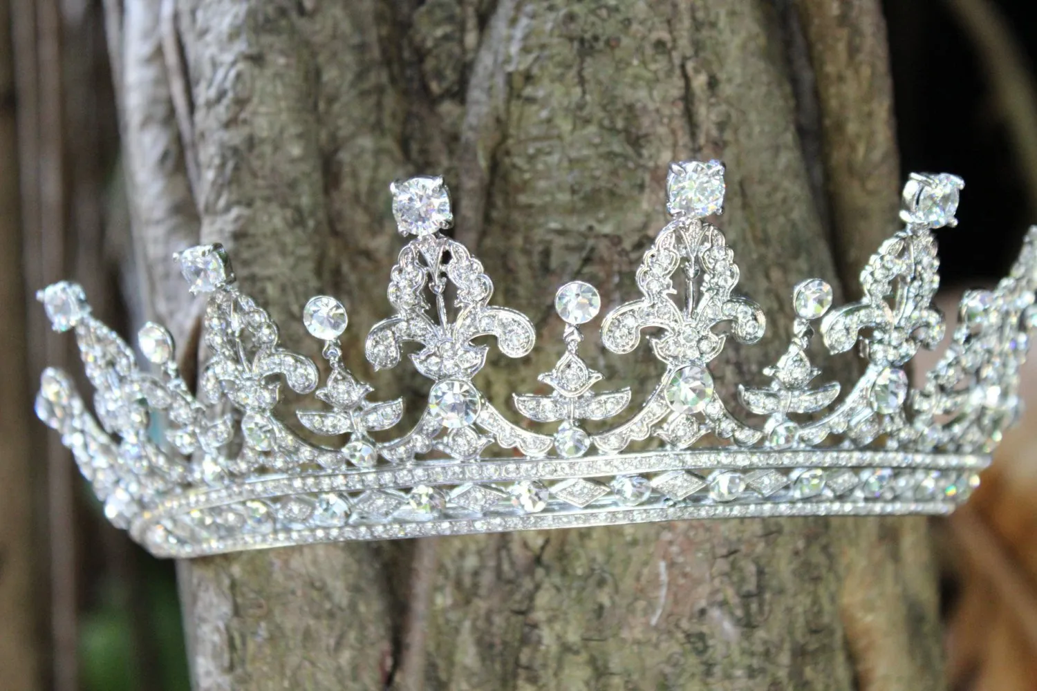 QUEEN VICTORIA Bridal Tiara