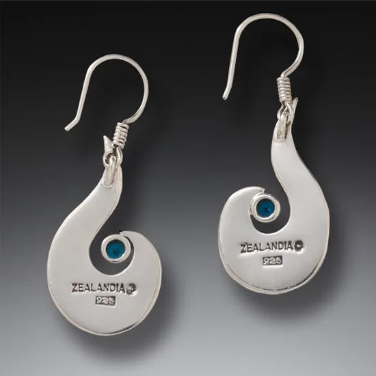 "Ocean Waves" Blue Topaz Sterlig Silver Earrings