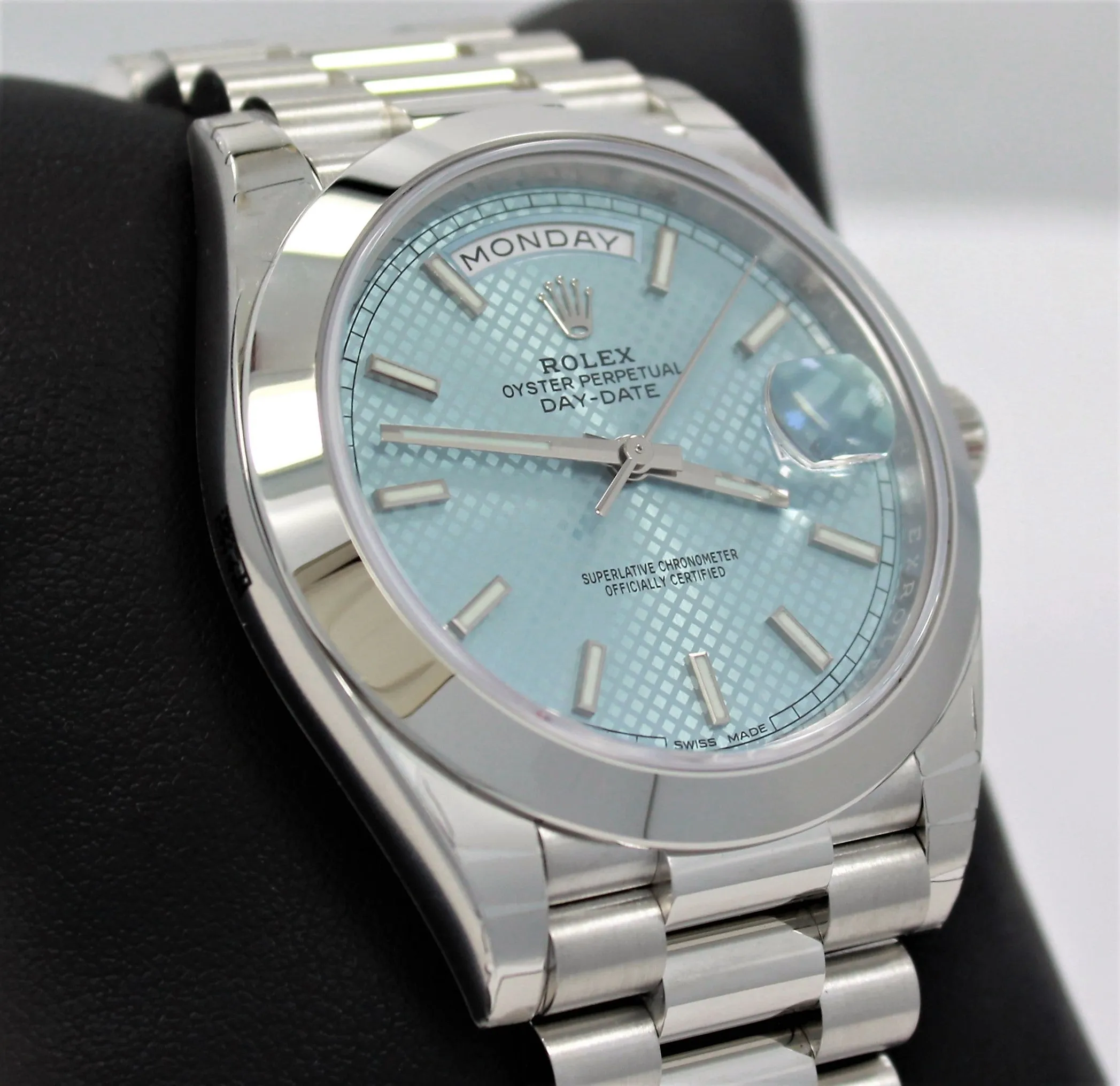 Rolex Oyster Perpetual Day-Date 40 228206 BLURP (Unworn)