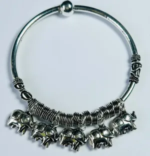 Sterling Silver Bangle with Elephant trinkets (PG70)