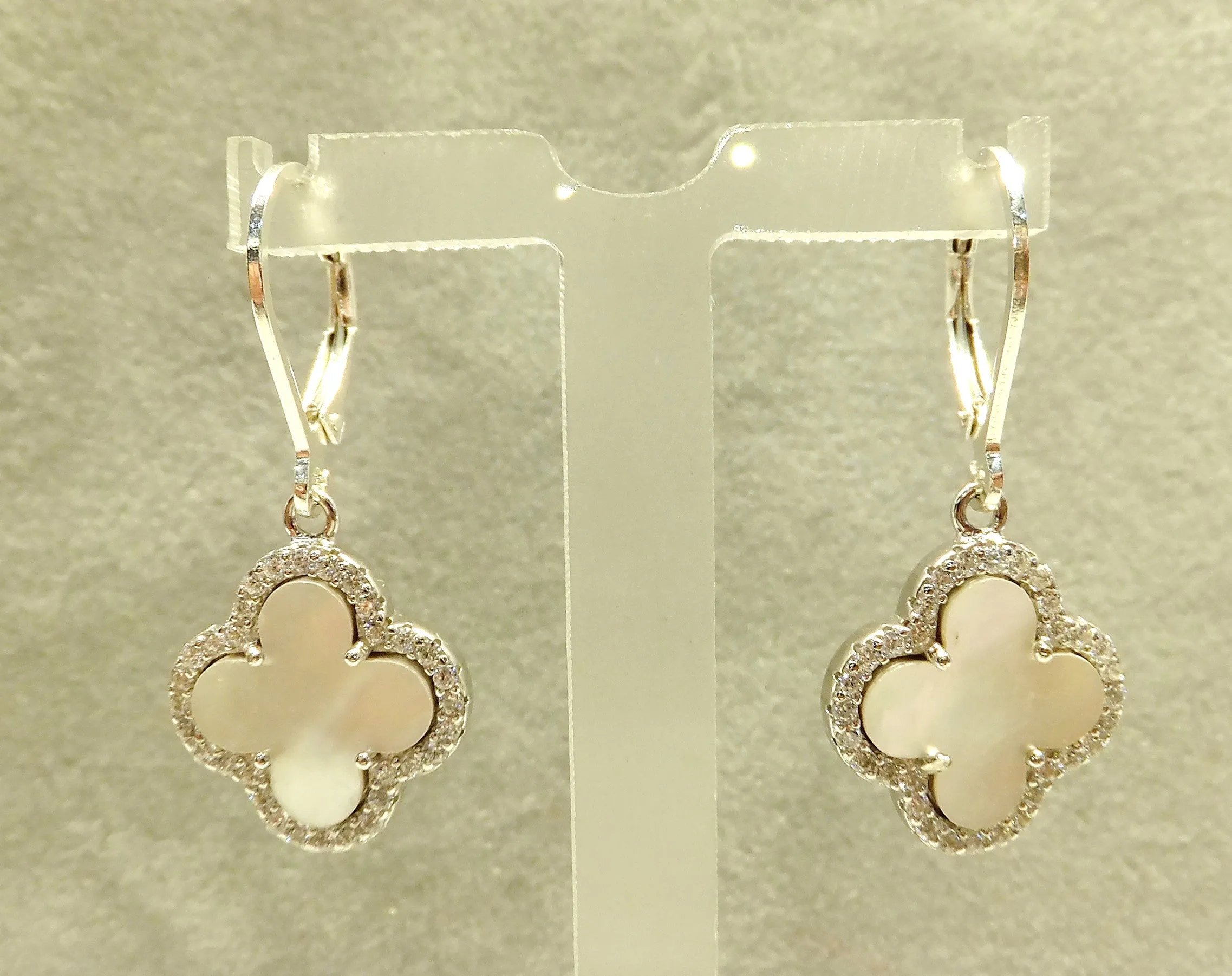 Style drop mother of pearl earrings in sterling silver