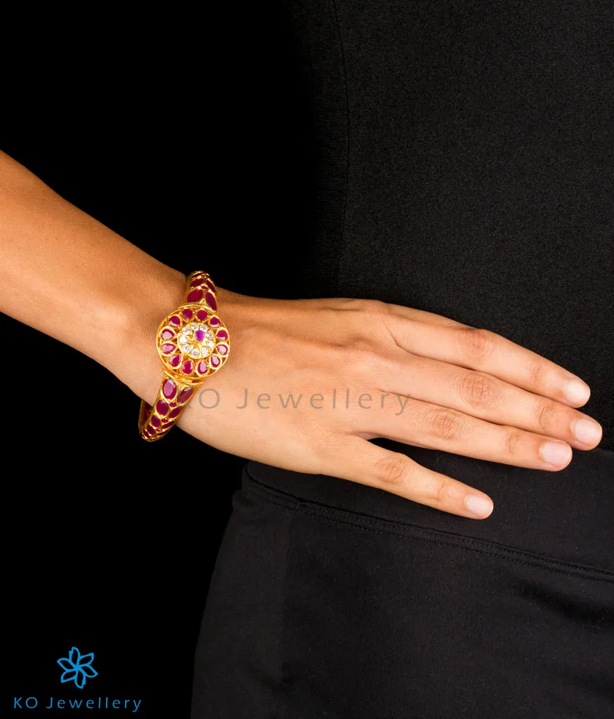 The Amyra Silver Kempu Bracelet(Size 2.2/2.4/2.6/2.8)