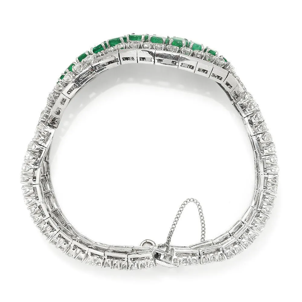 Vintage Emerald Ribbon Bracelet with Diamonds in Platinum