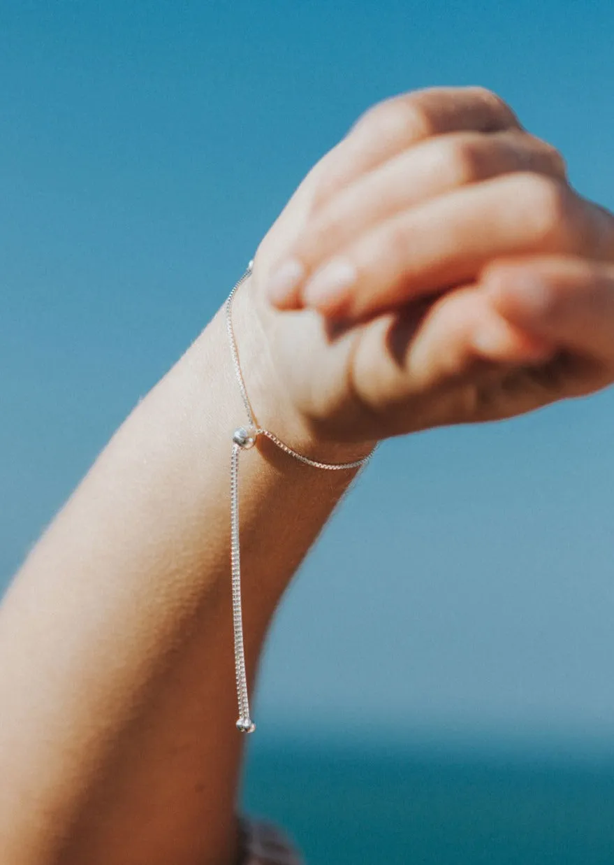 Whipsiderry Wave Silver Bracelet